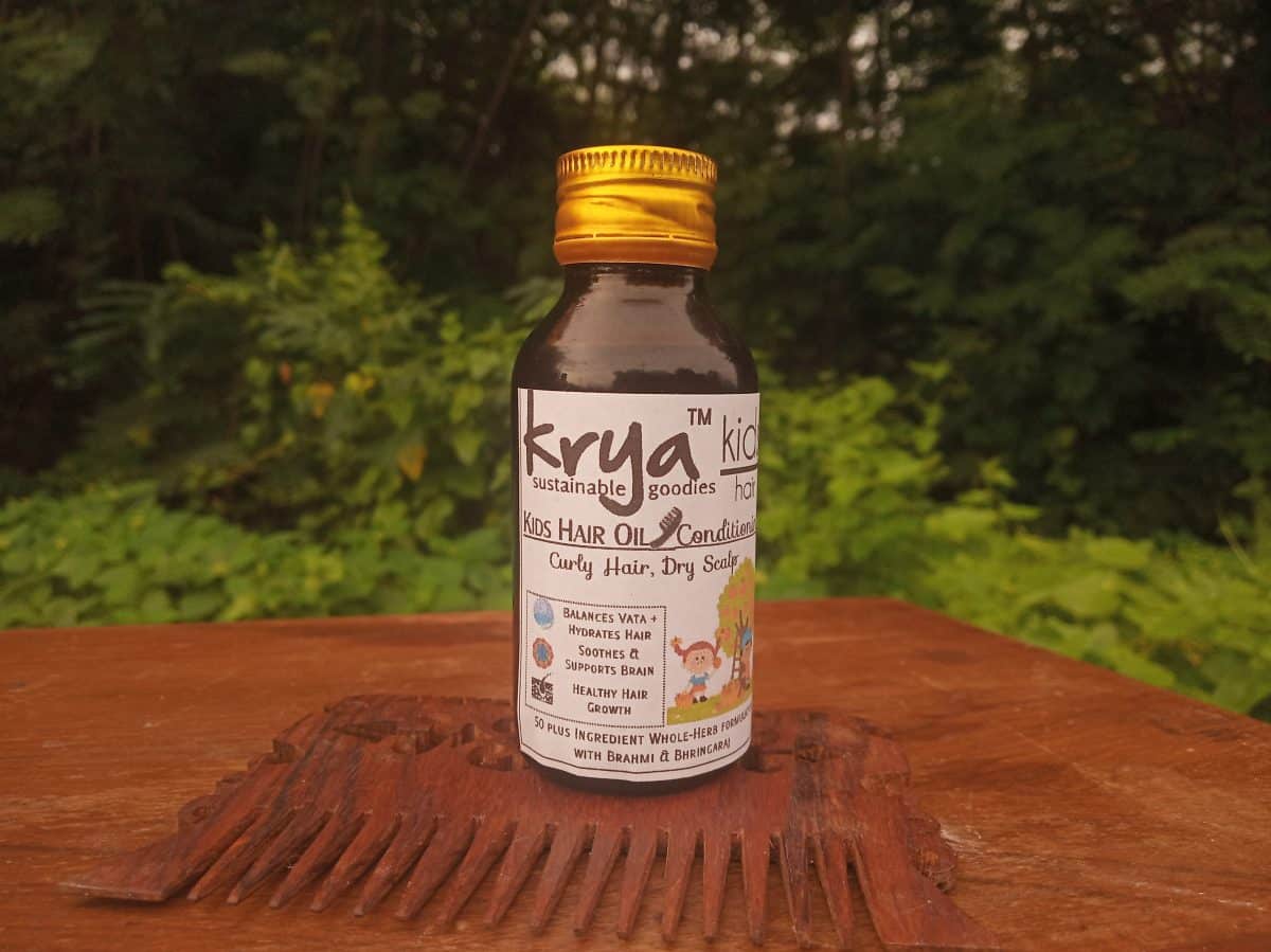 Krya Kids hair oil - Conditioningis formulated for normal to dry hair and scalp